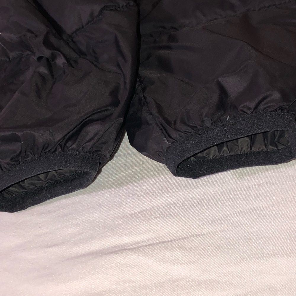 Forever 21 Hooded Puffer Jacket, Black, NWOT, pet/smoke free home - Picture 11 of 12